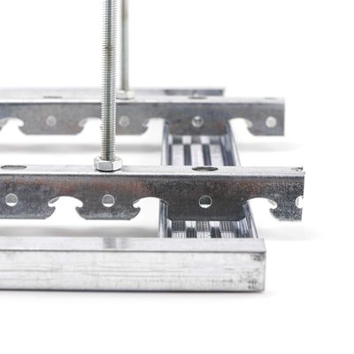 Buen precio Acero Keel Drywall Ceiling Suspension System de la luz 50# para los edificios públicos en línea