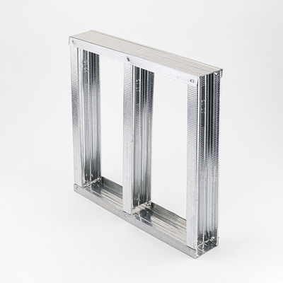 Buen precio Longitud de acero ligera decorativa de la quilla 3000m m del sistema de la pared de división en línea