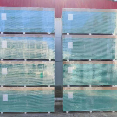 Buen precio cartón yeso resistente de humedad de 4x8' 9m m resistente al fuego para el techo en línea