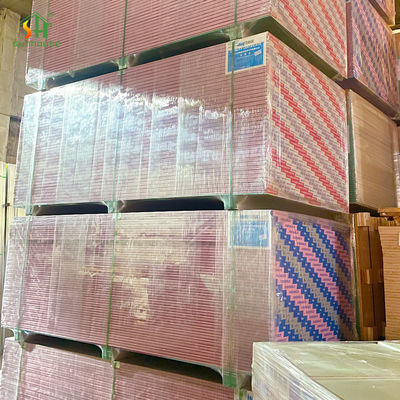 Buen precio 9Mm/12Mm/15Mm personalizado Resistencia al fuego Tablero de pared de yeso no combustible Tablero de yeso en línea