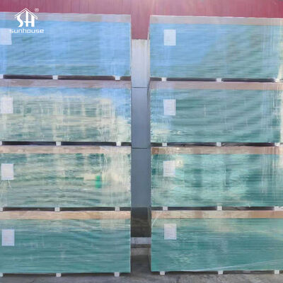 Buen precio Gratuitario de placas de yeso resistentes al agua 1220×2440mm 9.5mm Placas de yeso ligeras resistentes a la humedad para techos Paredes interiores en línea